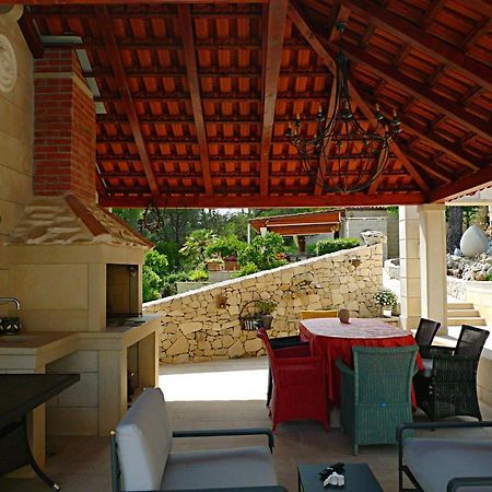 Ursa Minor Villa Sumartin Exterior foto