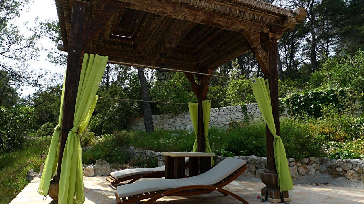Ursa Minor Villa Sumartin Exterior foto