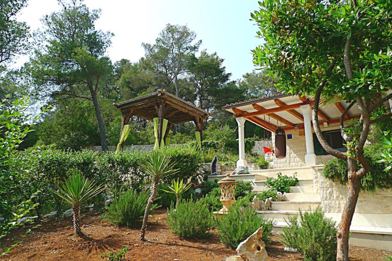 Ursa Minor Villa Sumartin Exterior foto